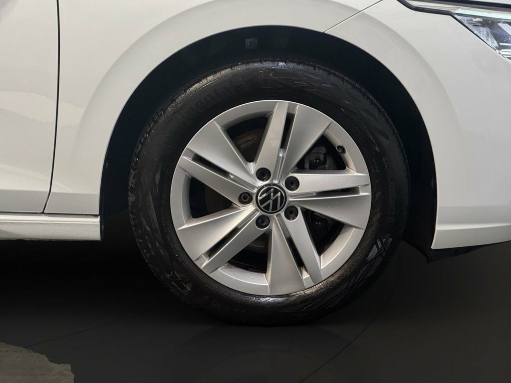Volkswagen Golf 1L Life White #6