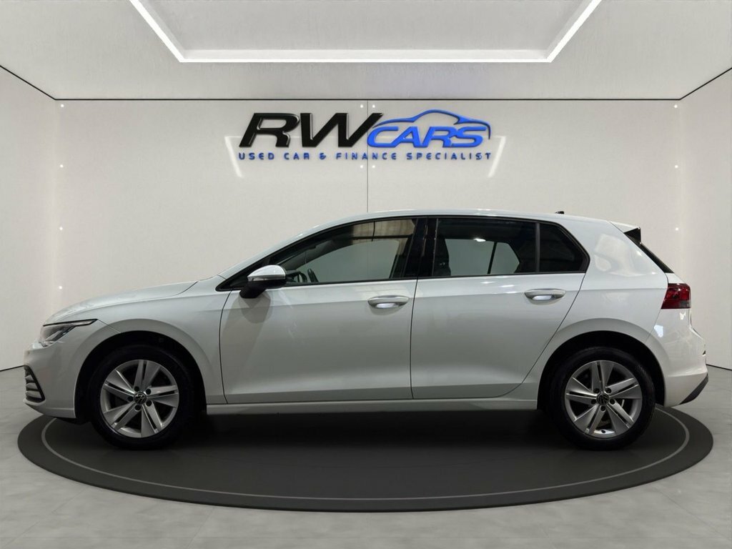 Volkswagen Golf 1L Life White