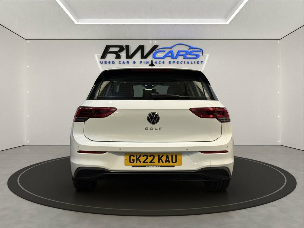 Volkswagen Golf 1L Life White #3