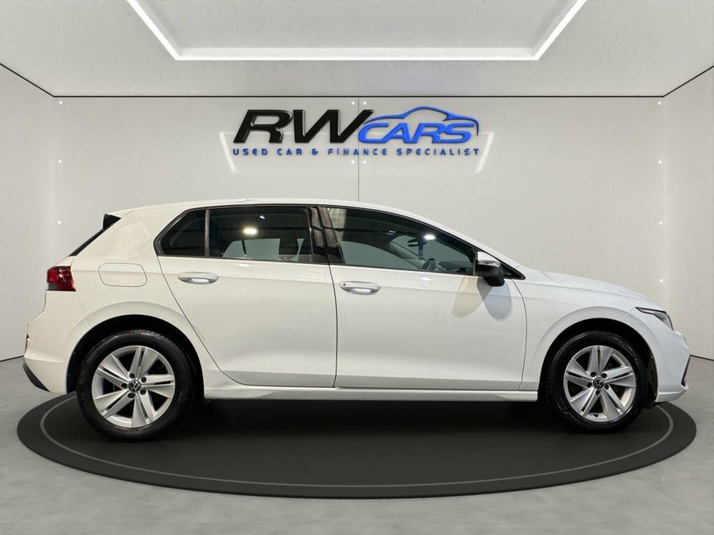 Volkswagen Golf 1L Life White #5
