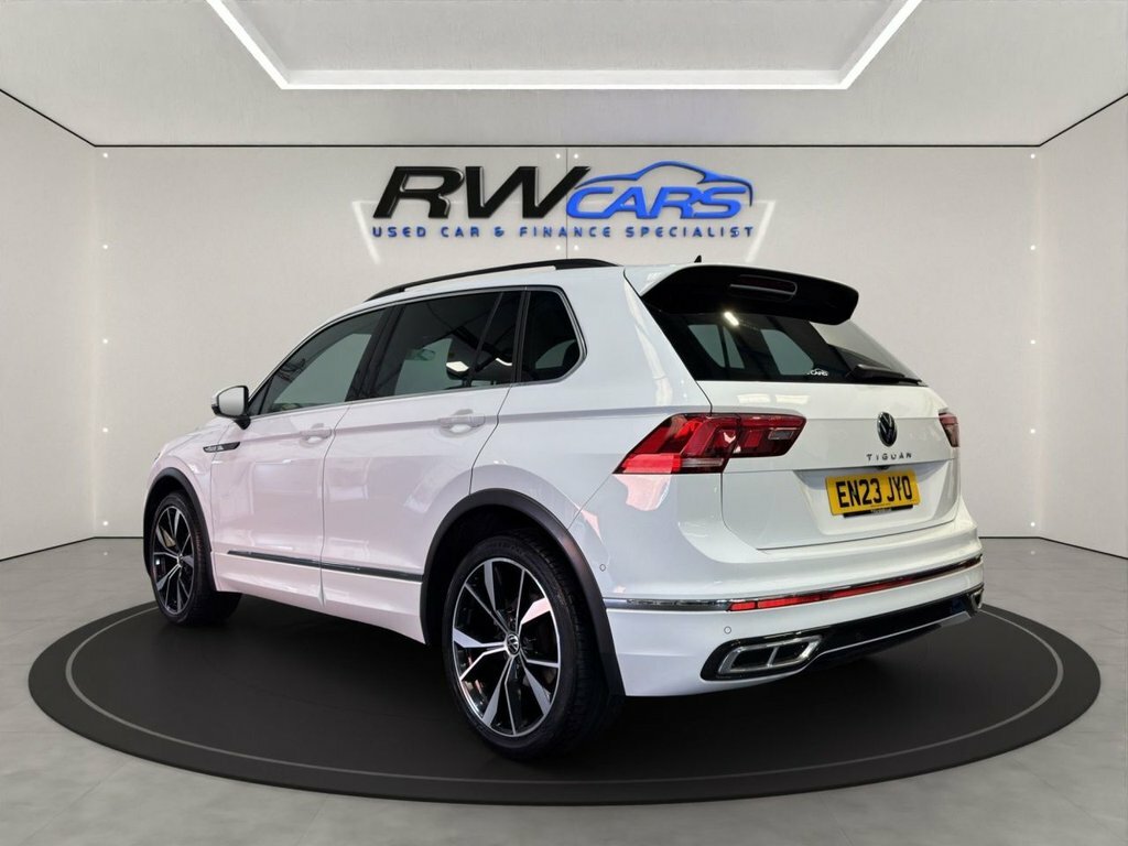 Volkswagen Tiguan 1.5L R-line White #3