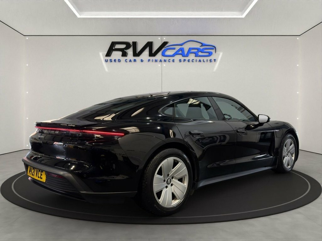 Porsche Taycan Saloon Black #4