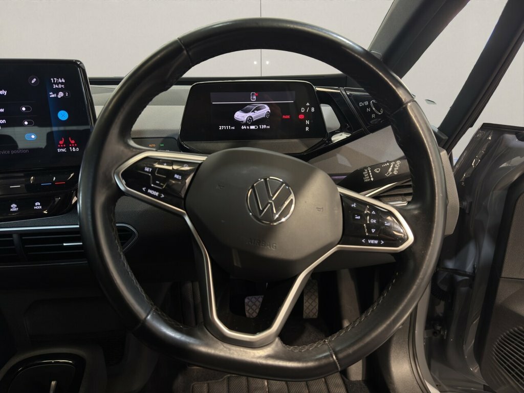 Volkswagen ID.3 Family Pro Performance Black #17