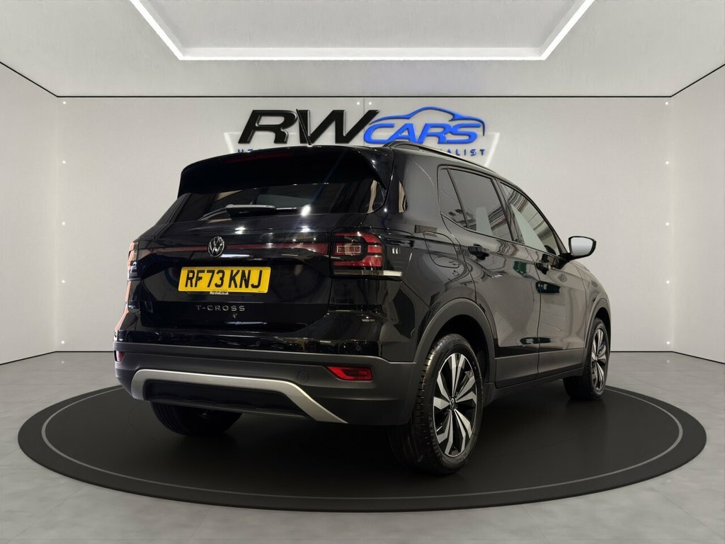 Volkswagen T-Cross 1L Black Edition Black #4
