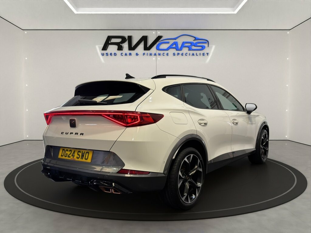 Cupra Formentor 1.4L V2 White #4