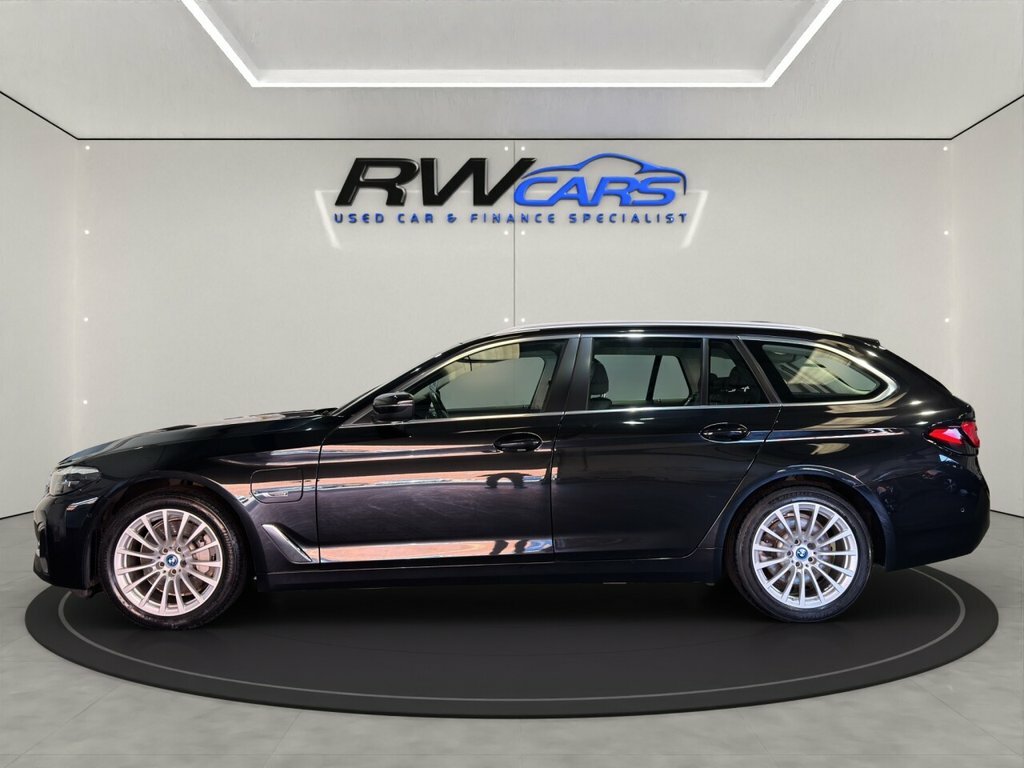 BMW 5 Series 2L Se Black #2