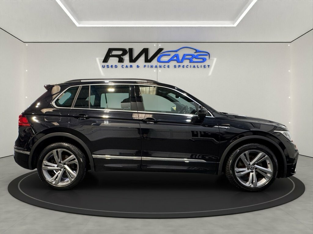 Volkswagen Tiguan 1.5L R-line Edition Black #5