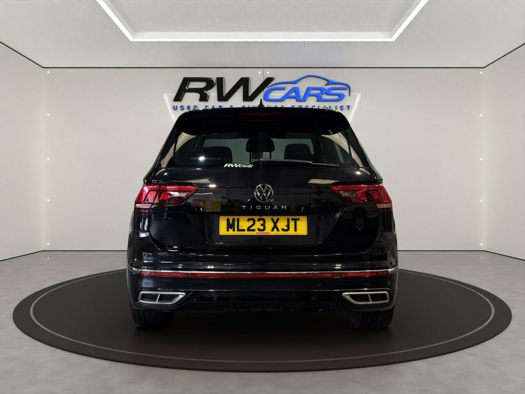 Volkswagen Tiguan 1.5L R-line Edition Black #3
