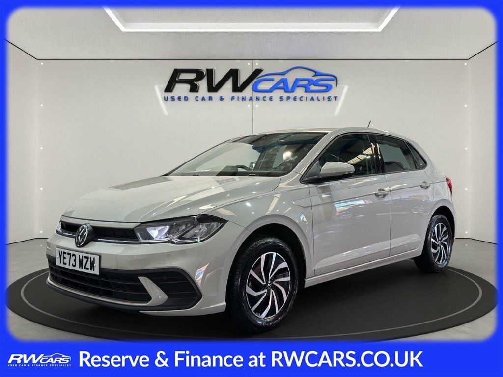 Volkswagen Polo 1L Life Grey
