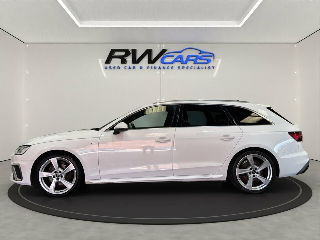 Audi A4 Avant 2L S Line White