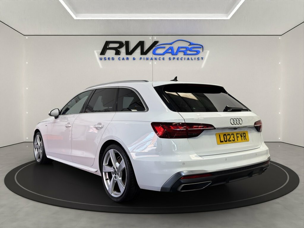 Audi A4 Avant 2L S Line White #2