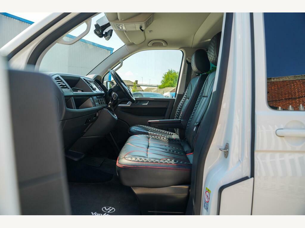 Volkswagen Transporter Shuttle Swb T6 Swb Euro 6 150Hp Dsg 9 Seater Sportline Sty Silver #21