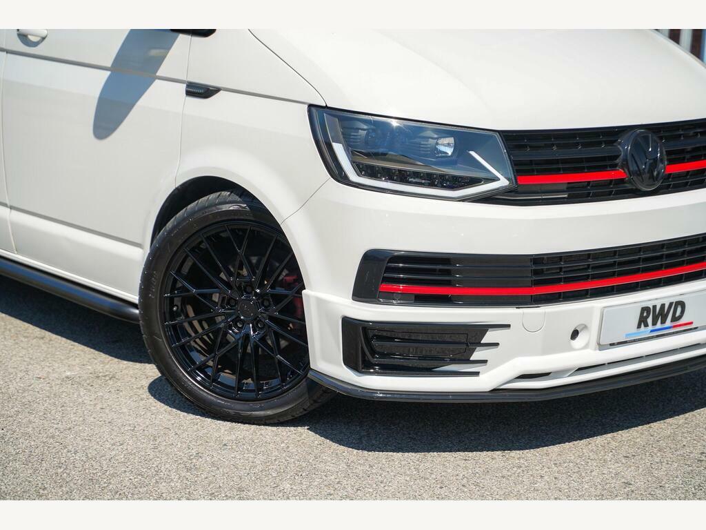 Volkswagen Transporter Shuttle Swb T6 Swb Euro 6 150Hp Dsg 9 Seater Sportline Sty Silver #2