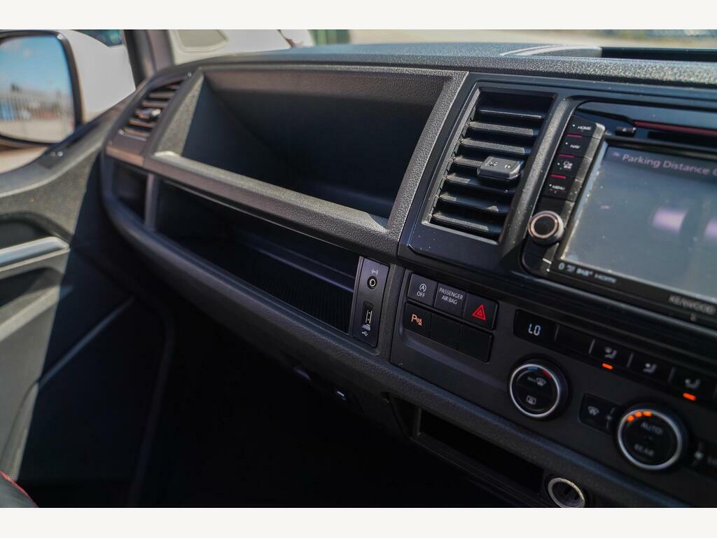 Volkswagen Transporter Shuttle Swb T6 Swb Euro 6 150Hp Dsg 9 Seater Sportline Sty Silver #41