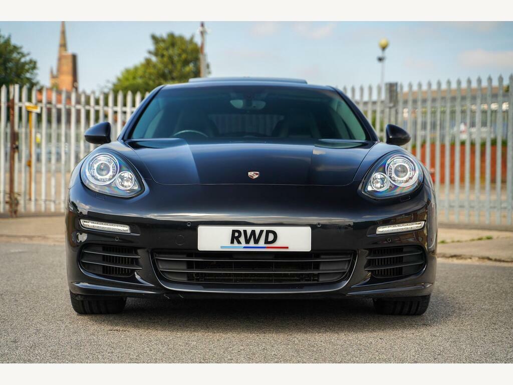 Porsche Panamera 3.0D V6 Hatchback Black #5