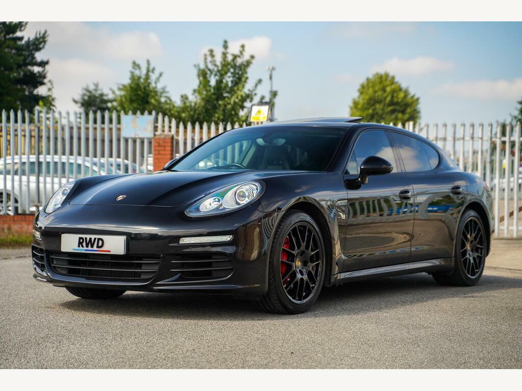 Porsche Panamera Hatchback Black #28