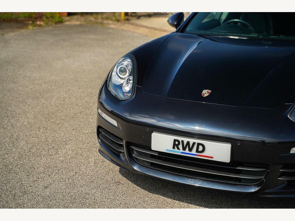 Porsche Panamera Hatchback Black #27