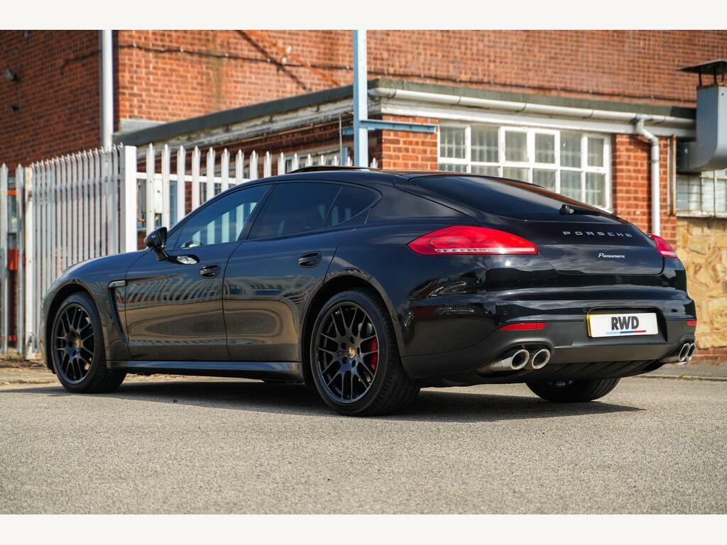 Porsche Panamera Hatchback Black #13