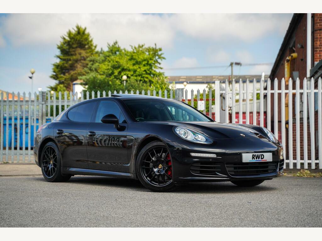 Porsche Panamera 3.0D V6 Hatchback Black