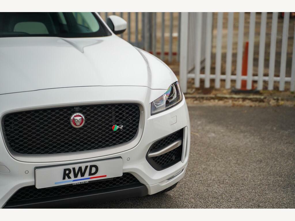 Jaguar F-Pace 2.0 P300 R-sport Suv White #6