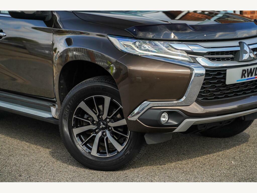 Mitsubishi Shogun Sport 2.4D 3 4Wd Euro 6 Brown #2