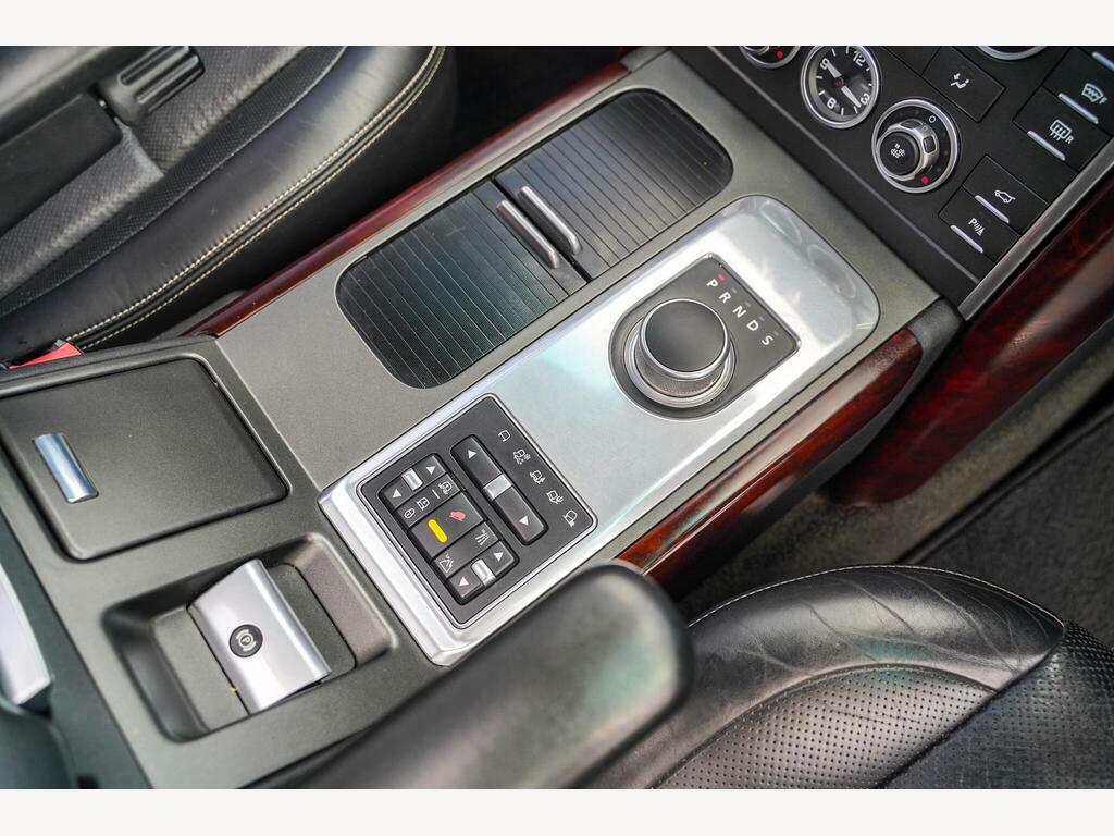 Land Rover Range Rover Td V8 Vogue Se Black #38