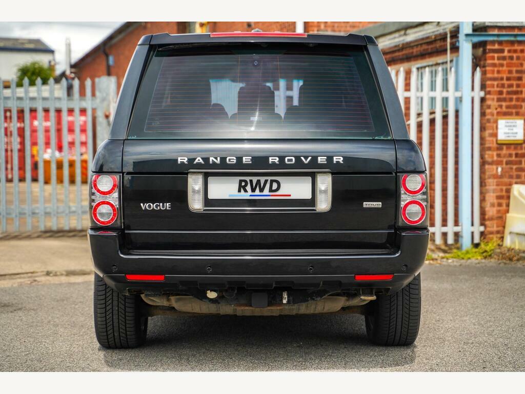 Land Rover Range Rover Td V8 Vogue Se Black #17