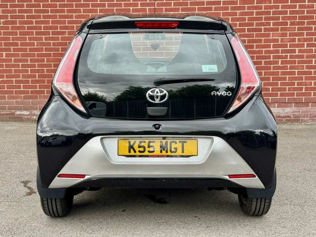 Toyota Aygo 1.0 Vvt-i X-clusiv Black #6