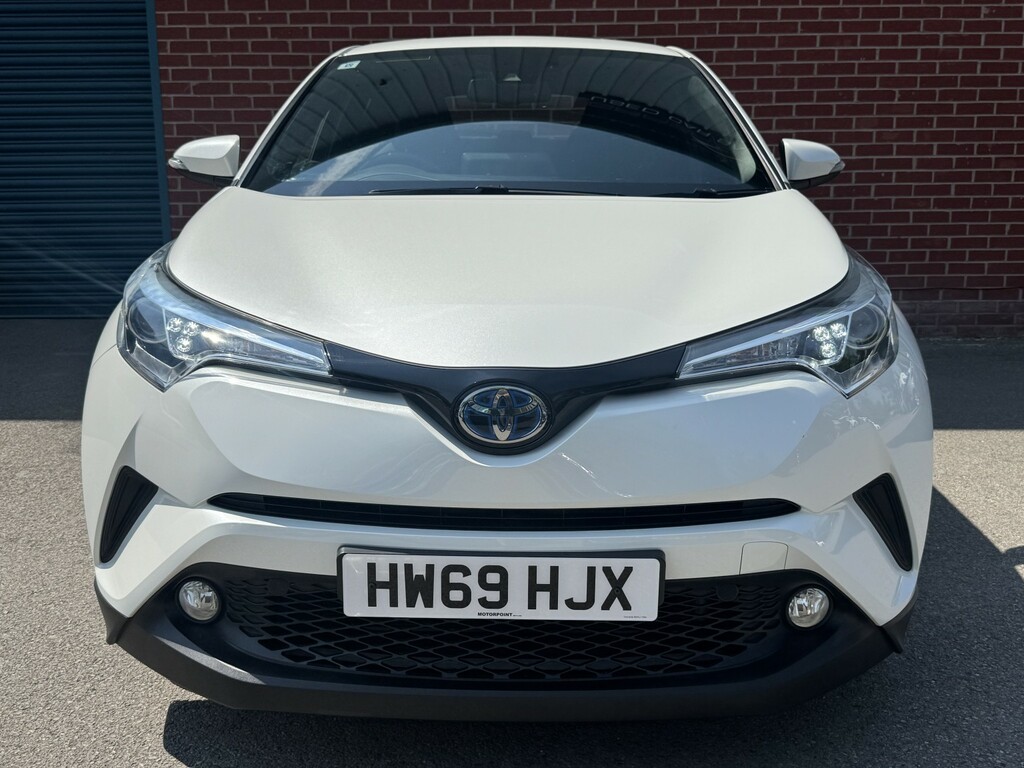 Toyota C-Hr 1.8 Vvt-h Icon HW69HJX White #2