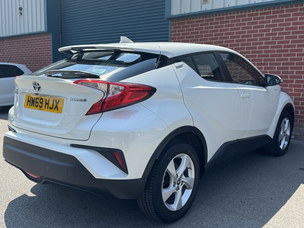 Toyota C-Hr 1.8 Vvt-h Icon HW69HJX White #5