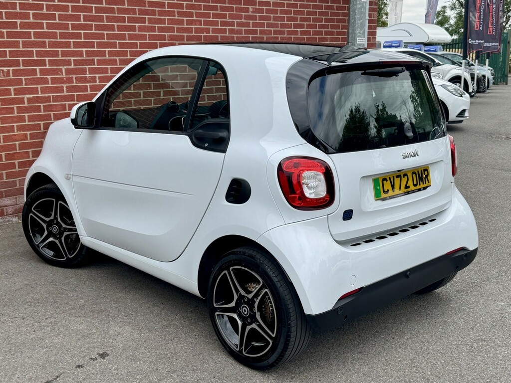 Smart Fortwo Coupe White #6