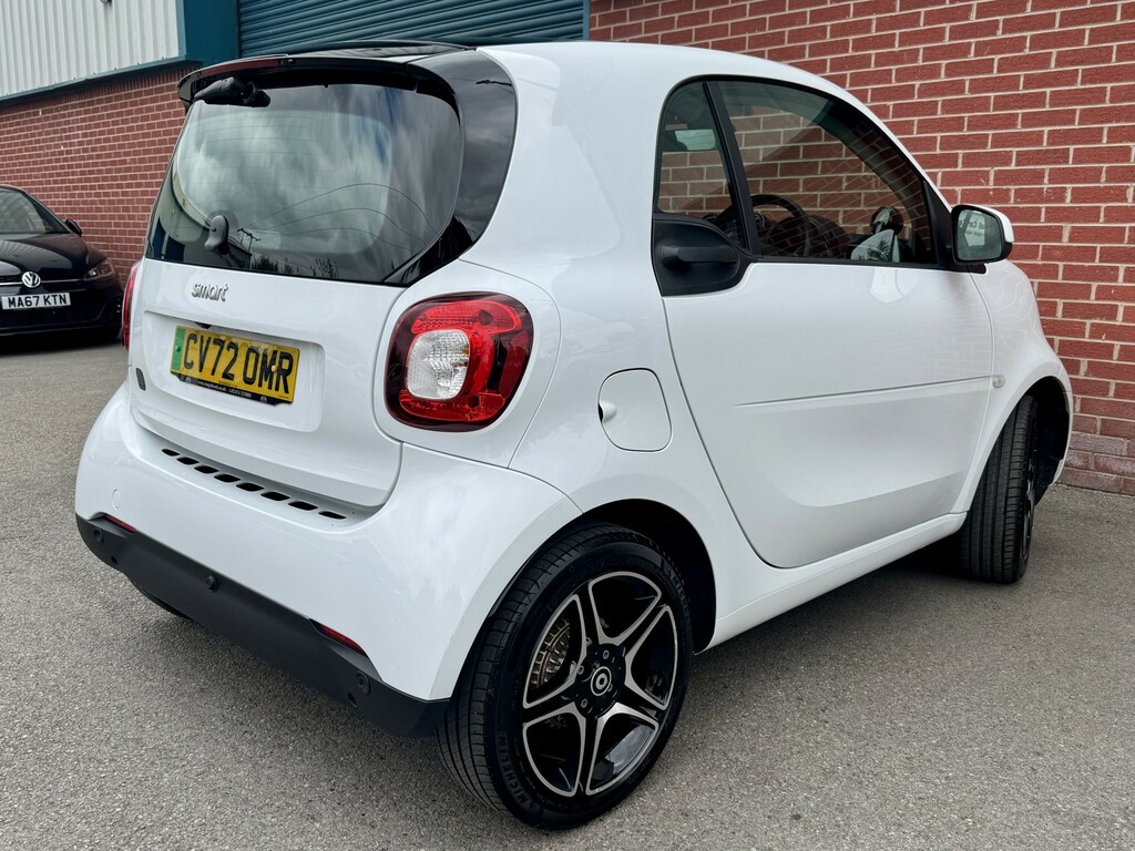 Smart Fortwo Coupe White #4