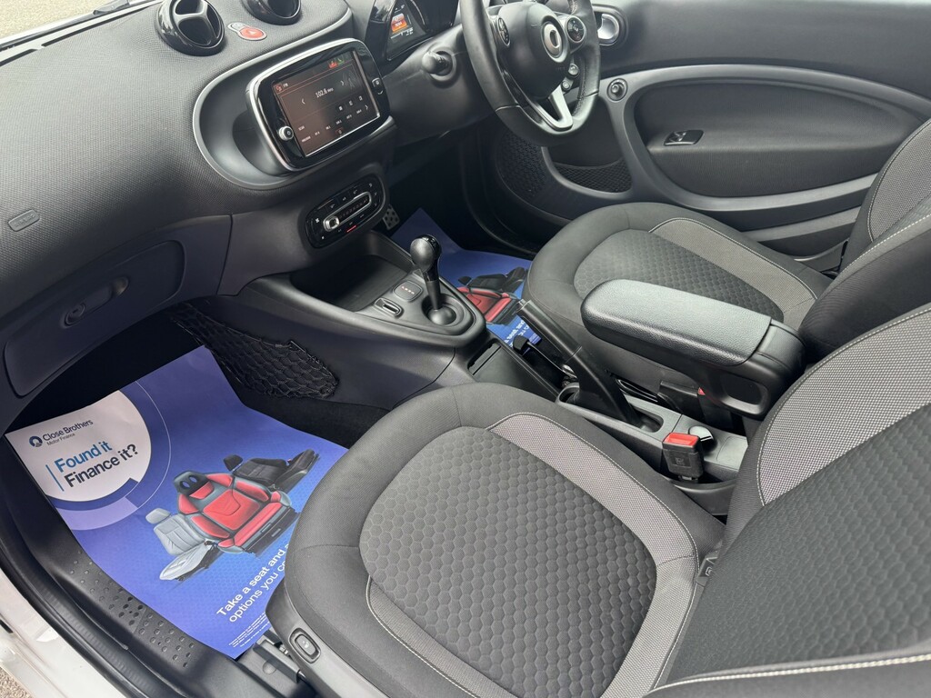 Smart Fortwo Coupe Prime Exclusive White #10