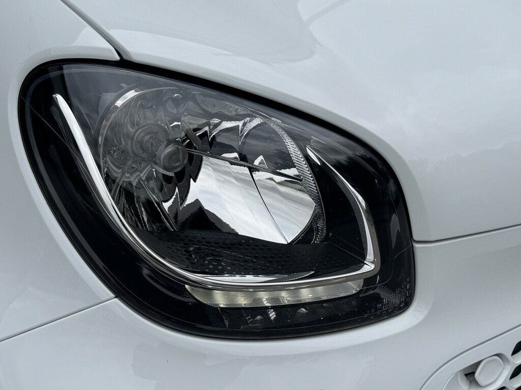 Smart Fortwo Coupe Prime Exclusive White #30