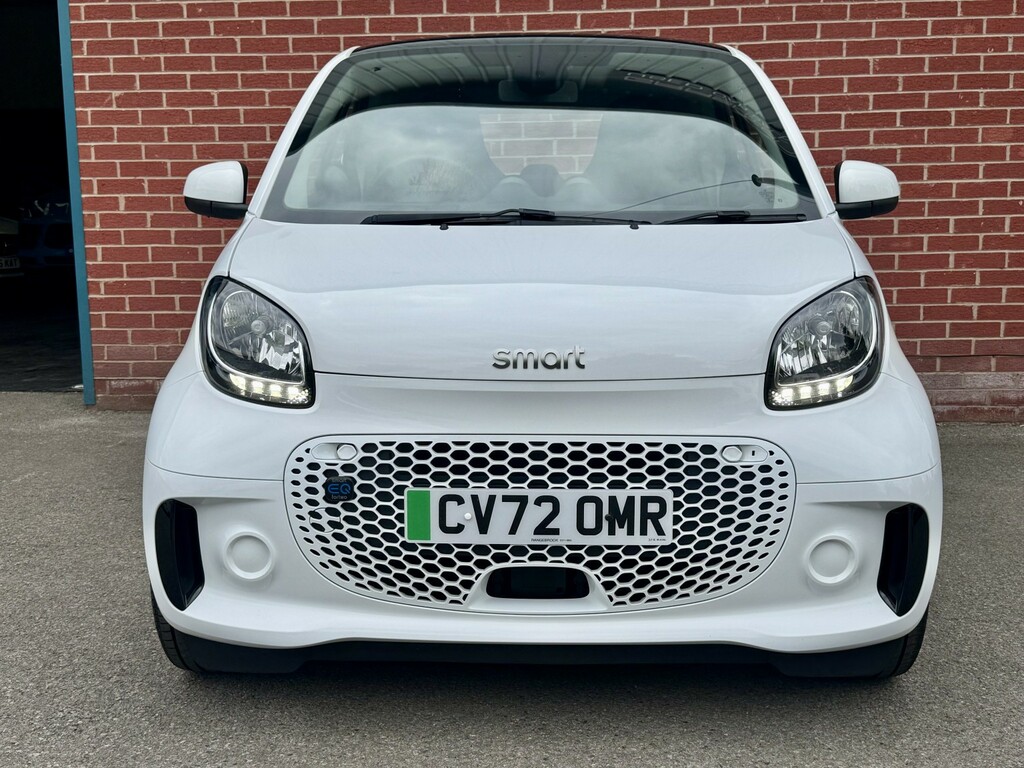 Smart Fortwo Coupe White #2