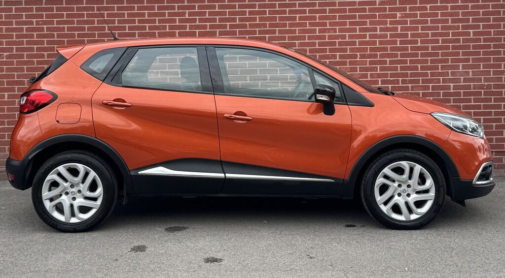 Renault Captur 1.5 Dynamique Nav Dci 90 YK67XXJ Orange #4