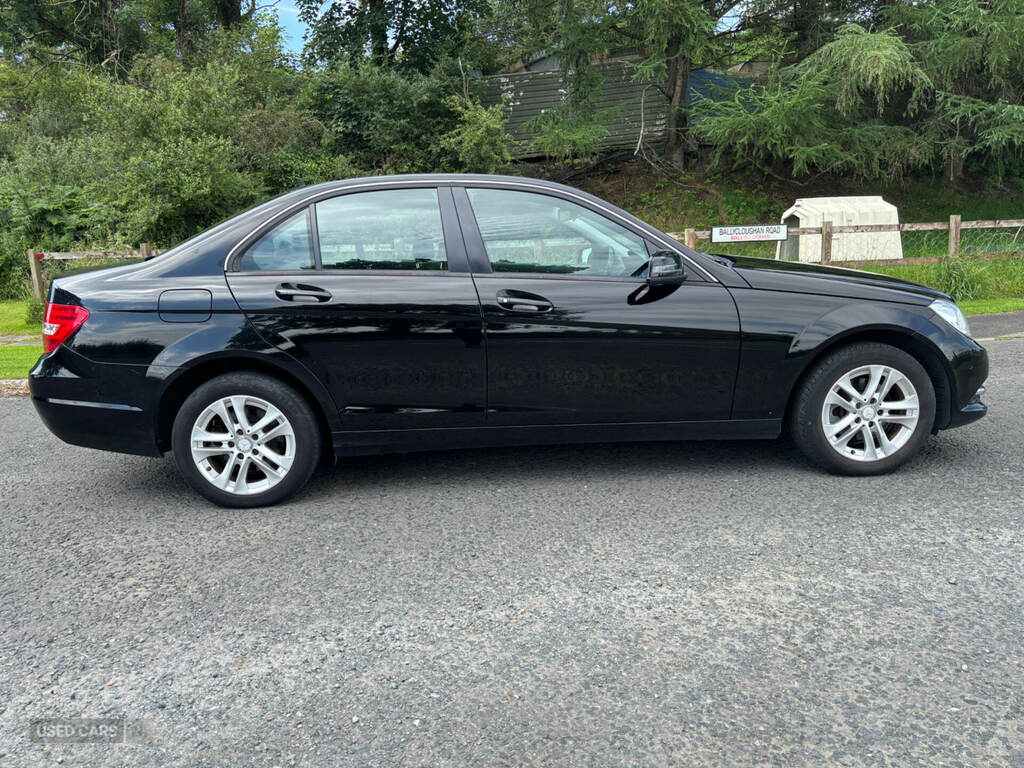 Mercedes-Benz C Class C220 Cdi Blueefficiency Executive Se FV62HUZ Black #6