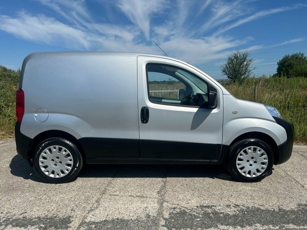 Peugeot Bipper Tepee 1.3L Professional FJ17ZFK Grey #2
