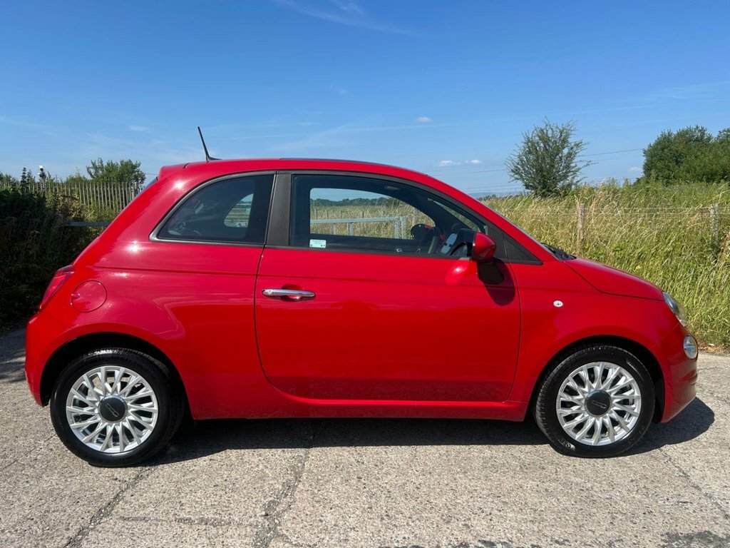 Fiat 500 1L Lounge Red #2