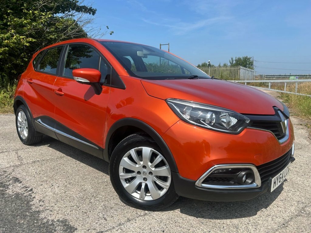 Renault Captur 1.5L Expression Convenience Orange