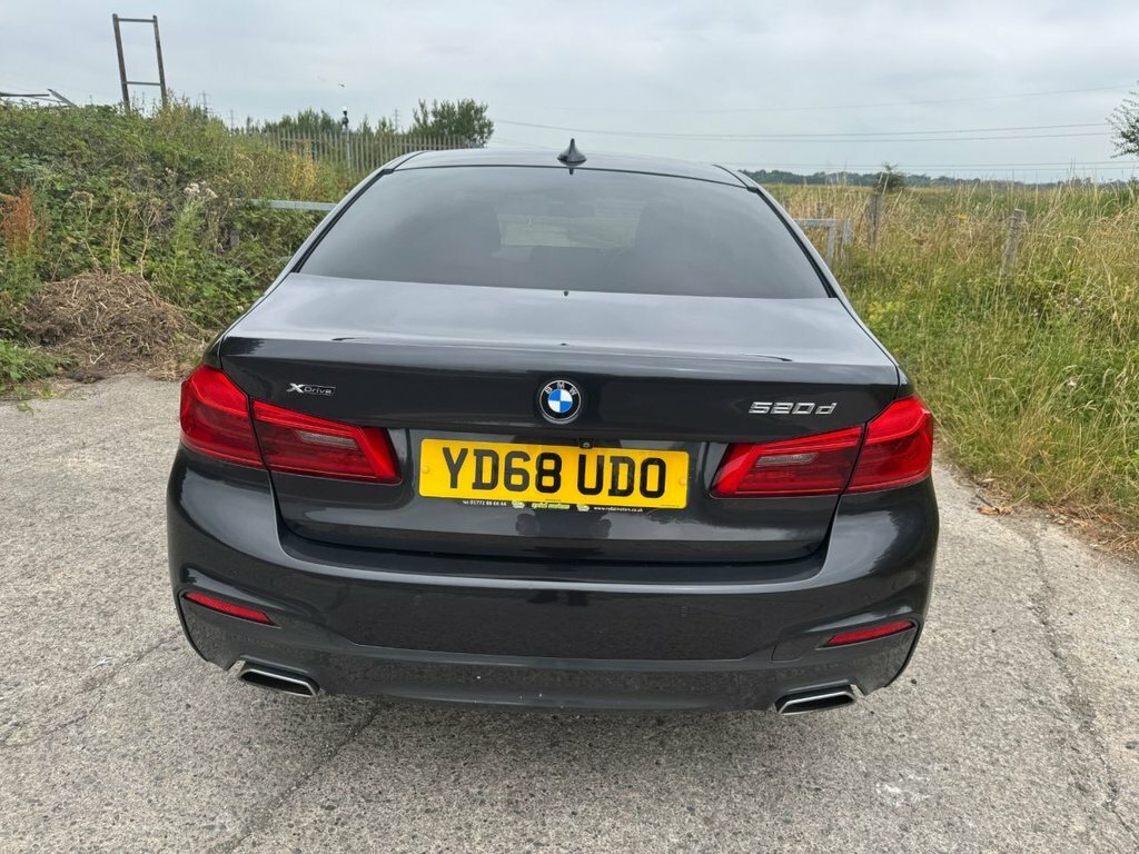 BMW 5 Series Se Grey #14