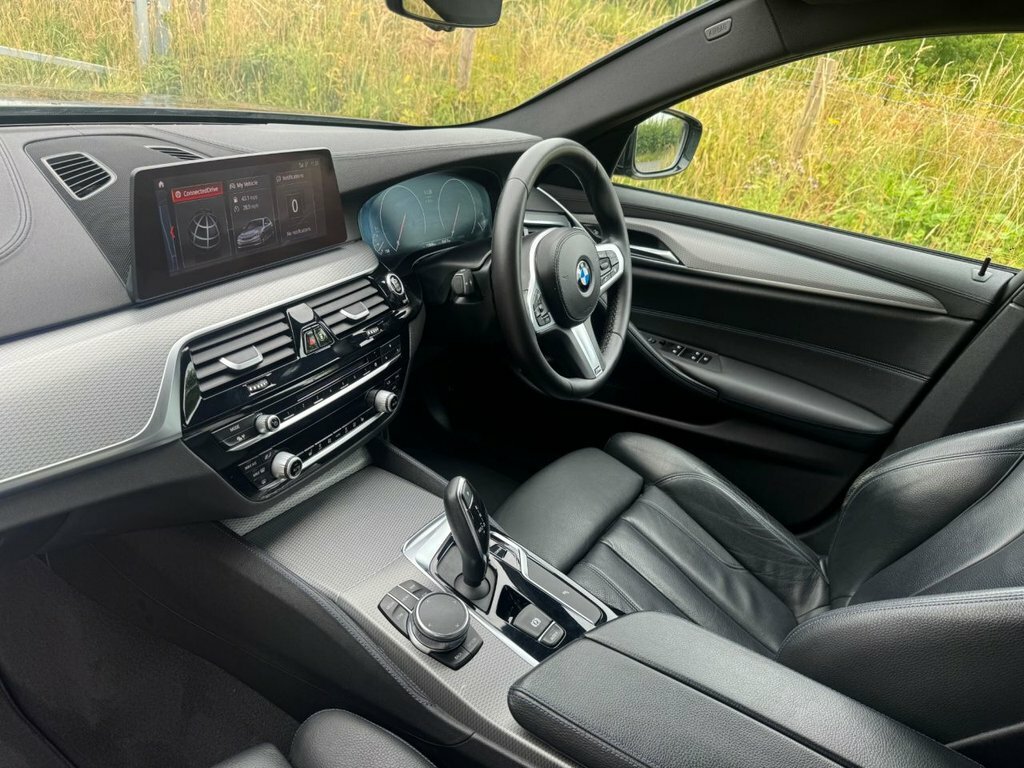 BMW 5 Series Se Grey #18