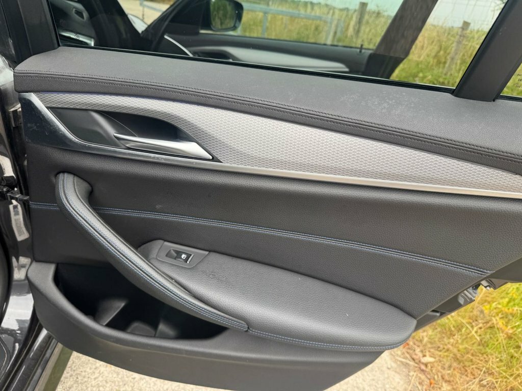BMW 5 Series Se Grey #51