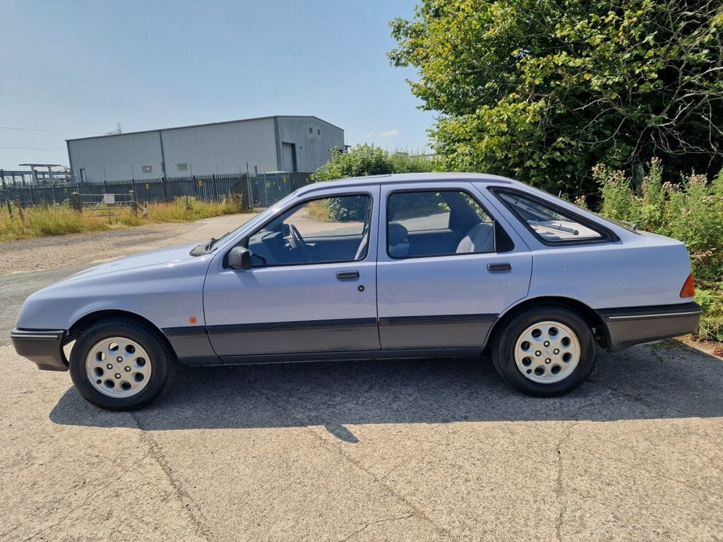 Ford Sierra Hatchback Blue #4