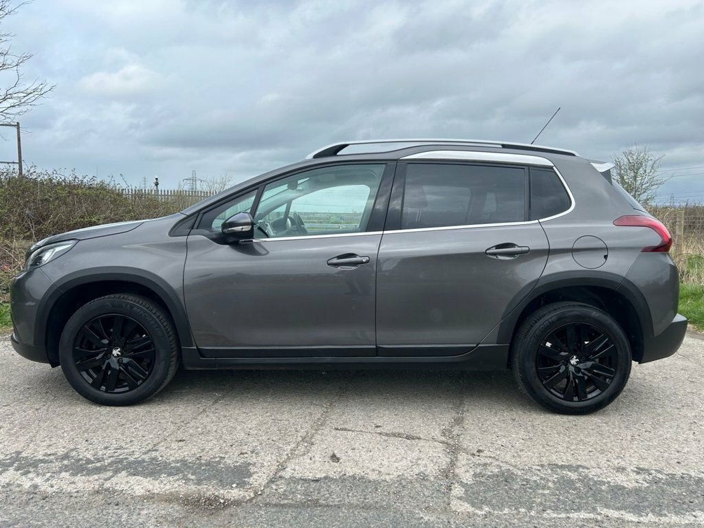 Peugeot 2008 1L Allure Premium Grey #4