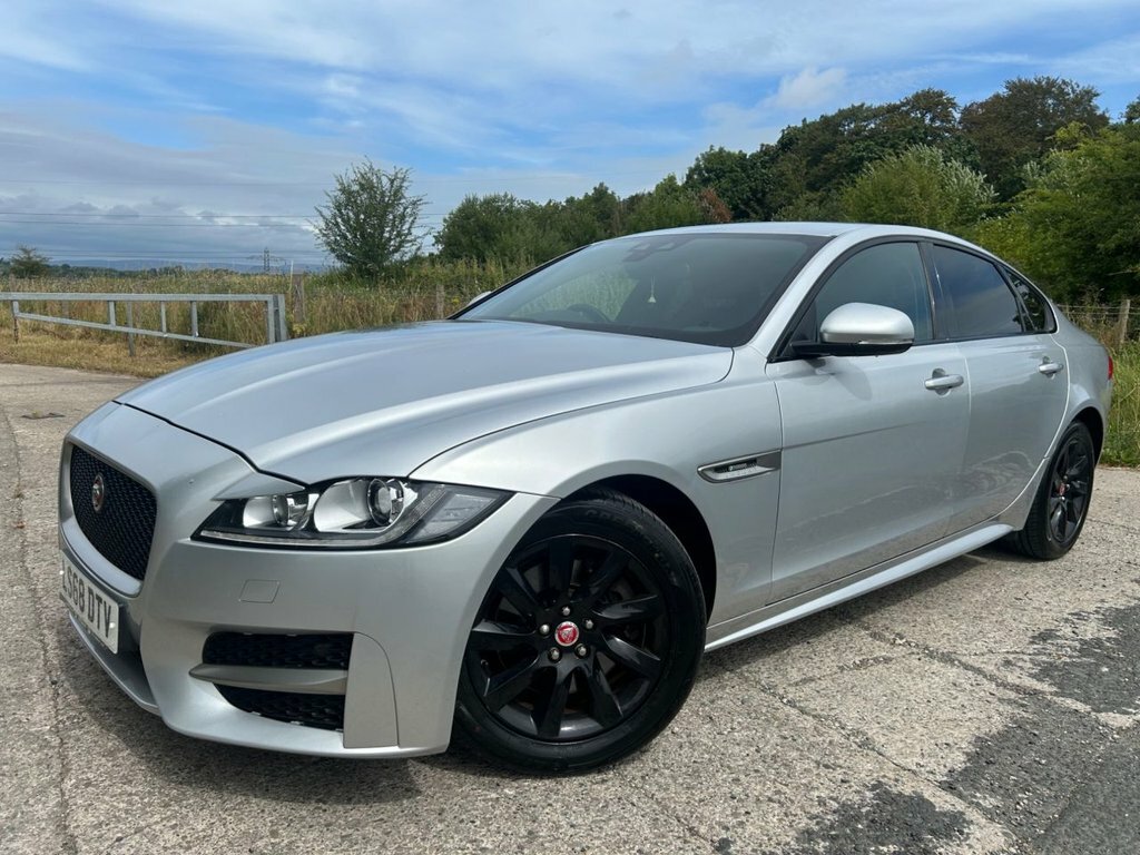 Jaguar XF 2L R-sport Silver #4