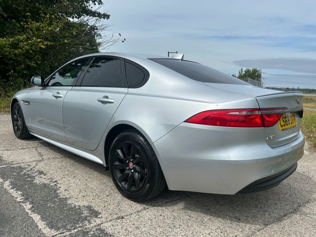 Jaguar XF 2L R-sport Silver #6