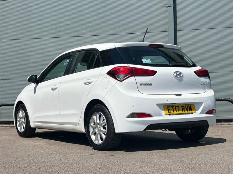 Hyundai I20 1.2 Se - 2017 17 ET17RVM White #4