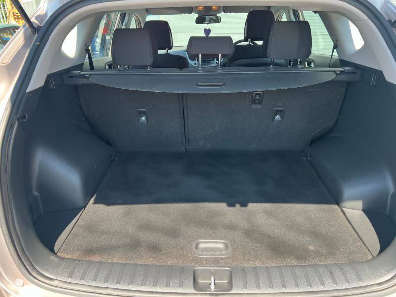 Hyundai Tucson 1.7 Crdi Blue Drive Se 2Wd White #5