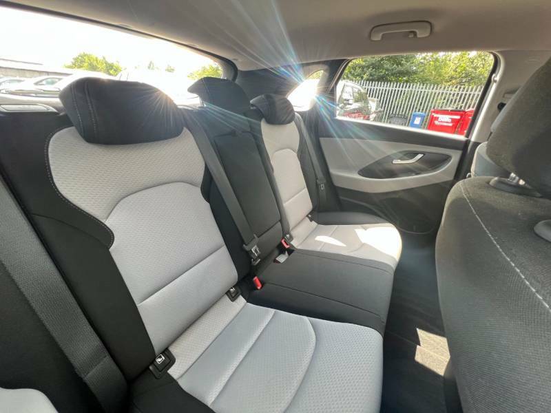Hyundai I30 Hatchback Blue #26